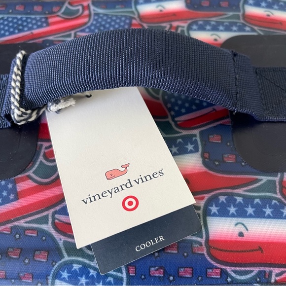Vineyard Vines for Target Whaley USA Flag 12 Can Cooler with Strap NEW - Picture 9 of 9